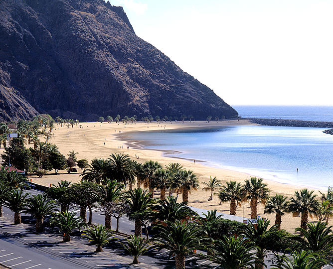 Tenerife Guide: Playa de Teresitas